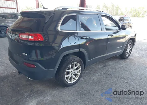 2015 Jeep Cherokee Latitude z USA, uszkodzony, nr VIN 1C4PJMCS5FW727866